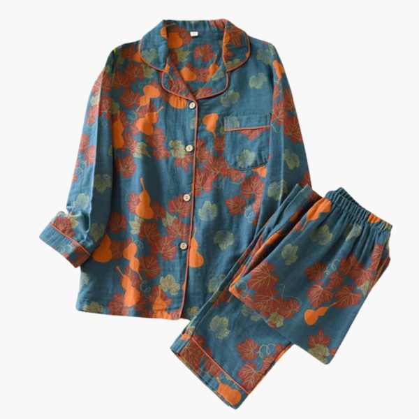 Women's Fleece Pajama Set with Bear Motif and Elastic Waistband