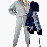 Two-Piece Jogging Suit for Women with High Collar - Image 10