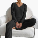 Women's Lounge Set with V-Neck and Ribbed Surface - Image 10