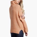 Women's sweater with turtleneck and long sleeves - Image 3