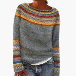 Women's Knit Sweater with Round Neck and Pattern Design - Image 3