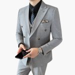 Men's Three-Piece Suit with Check Pattern and Lapel Collar - Image 7