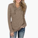 Women's Sweater with Collar and Zipper Combines Style and Function