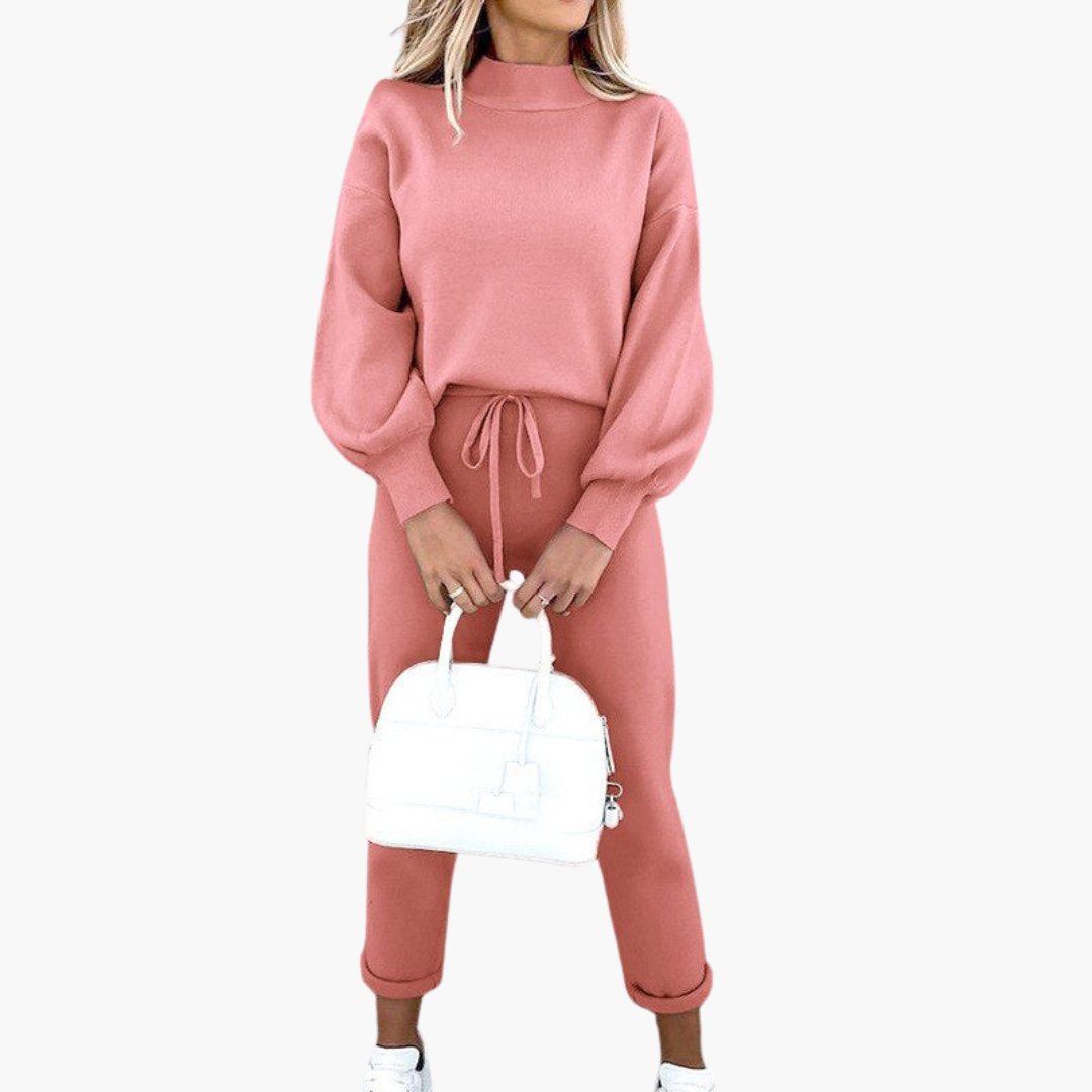 1_c088e8b0-9cb1-4abf-ad9c-65ee50981679.png Two-Piece Jogging Suit for Women with High Collar - Image 1