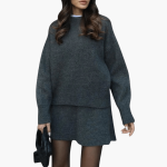 Two-Piece Set for Women – Elegant and Comfortable Outfit