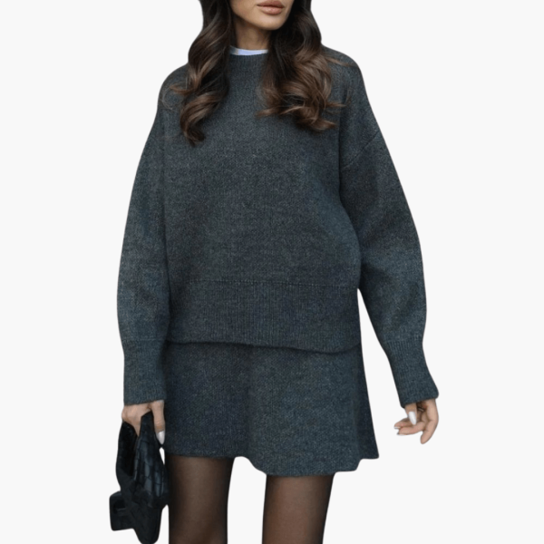 Two-Piece Set for Women – Elegant and Comfortable Outfit