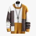 Men's Sweater with Round Neck and Cable Pattern - Image 4