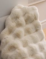 Double Bubble Cuddle Blanket - Image 9