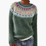 Women's Knit Sweater with Round Neck and Pattern Design - Image 4