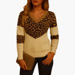 Women's V-Neck Sweater with Animal Print Pattern - Image 2