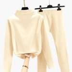 Women's Fleece Set with Long Sleeves and Elastic Waistband - Image 5