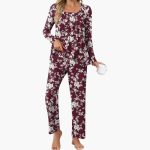Women's Pajama Set with Long Sleeves and Star Pattern - Image 12