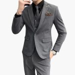 Men's Suit with Vest and Slim Fit for Every Season - Image 4
