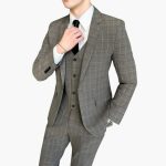 Men's Three-Piece Suit with Checked Pattern and Long Sleeves - Image 3