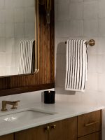 Luxe Hand Towels - Image 44