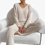 Women's Lounge Set with V-Neck and Ribbed Surface - Image 3