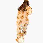 Women's Fleece Pajama Set with Bear Print and Elastic Waistband - Image 4