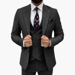 Men's Three-Piece Suit with Slim Fit for All Seasons - Image 4