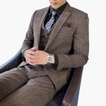 Men's Three-Piece Suit with Check Pattern for Every Season - Image 7