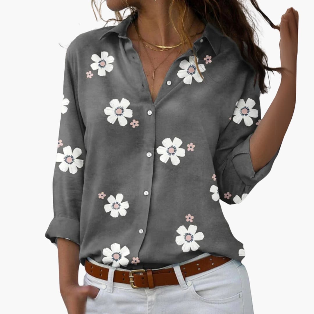4_7_27521fcc-454d-4891-a304-e52a0a5d8f18.jpg Floral Blouse with Elegant Floral Pattern - Women's Summer Look - Image 1