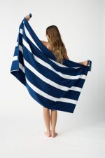 Classic Stripe Resort Towel Bundle - Image 7