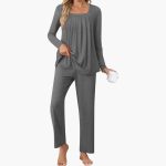 Women's Pajama Set with Long Sleeves and Star Pattern - Image 13