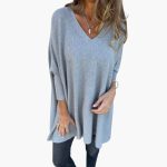 Modern, loose-fitting V-neck sweater for women - Image 2