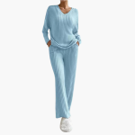 Women's Lounge Set with V-Neck and Ribbed Surface - Image 7