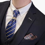 Classic 3-Piece Suit - for Men with Elegant Style - Image 3