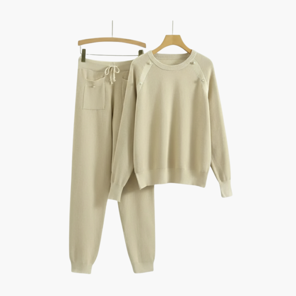 Women’s Knitted Lounge Set with Long Sleeves and Drawstring Trousers