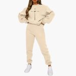 Women's Jogging Suit with Heart Print and Relaxed Fit