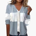 Women's Hooded Sweatshirt with Zipper