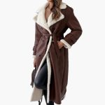Women's Long Coat with Notched Collar and Faux Fur Lining - Image 4