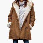 Women’s Hooded Coat with Toggle Closure and Pockets - Image 2