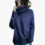 Women's Oversized Sweater with Long Sleeves - Image 7