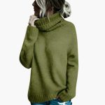 Women's Oversized Sweater with Long Sleeves - Image 5