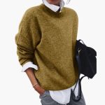 Women's Round Neck Sweater with Long Sleeves - Image 5