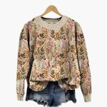 Women's Sweater with Round Neck and Ribbed Cuffs - Image 2