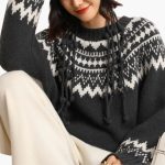 Women's Sweater with Round Neck and Knit Pattern - Image 4