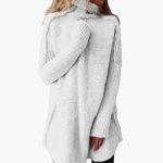 Women's Sweater with Round Neck and Loose Fit - Image 3