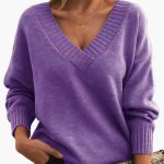 Women's Sweater with V-Neck and Long Sleeves - Image 10