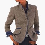 Women's jacket with stand-up collar and flap pockets - Image 2