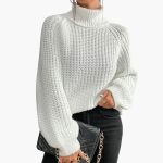 Women's sweater with a loose turtleneck and long sleeves - Image 3