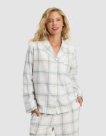 Women's Farmhouse Long Sleeve Pajama Set - Image 16