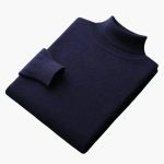 Men's Fine Knit Sweater with Ribbed Hem - Image 3