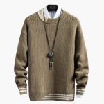 Men's Knit Sweater with Crew Neck and Ribbed Hem - Image 4