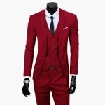 Men's Suit with Vest and Breathable Fabric for All Seasons - Image 3