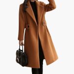 Long Women's Coat with Notched Collar and Button Closure - Image 3