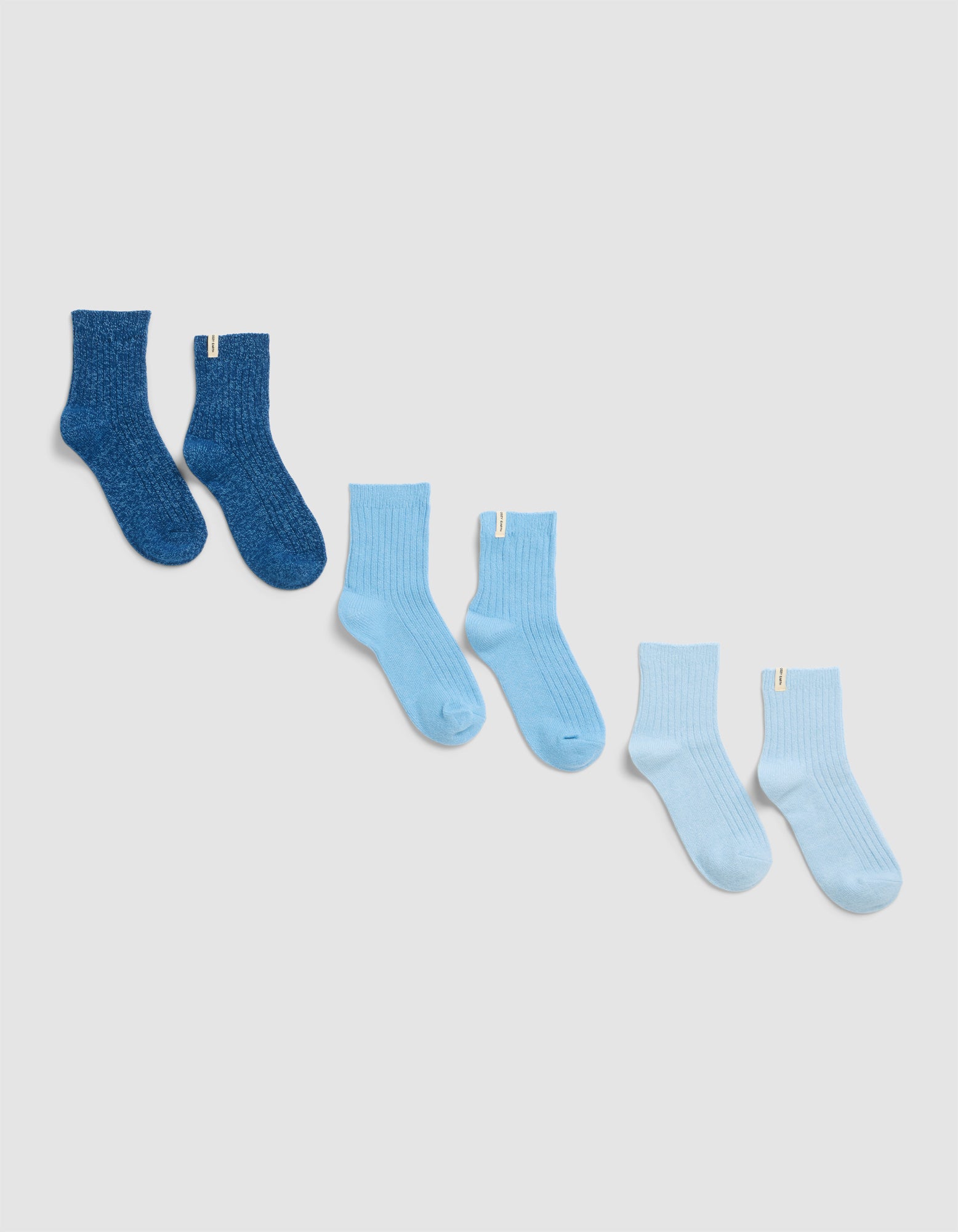 The_Plush_Modern_Crew_Sock_3_pack_Pacific_Harbor_Lake_1.jpg The Plush Modern Crew Sock 3-Pack - Image 1