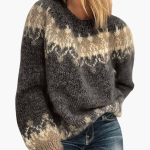 Women’s Patterned Knit Sweater with Crew Neck and Ribbed Hem - Image 2